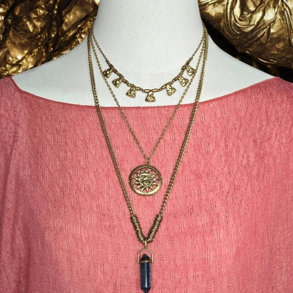 🆕️Indian Artisanal Layered Boho Chic Sun & Crystal Statement Necklace 🌞✨ - Picture 10 of 11